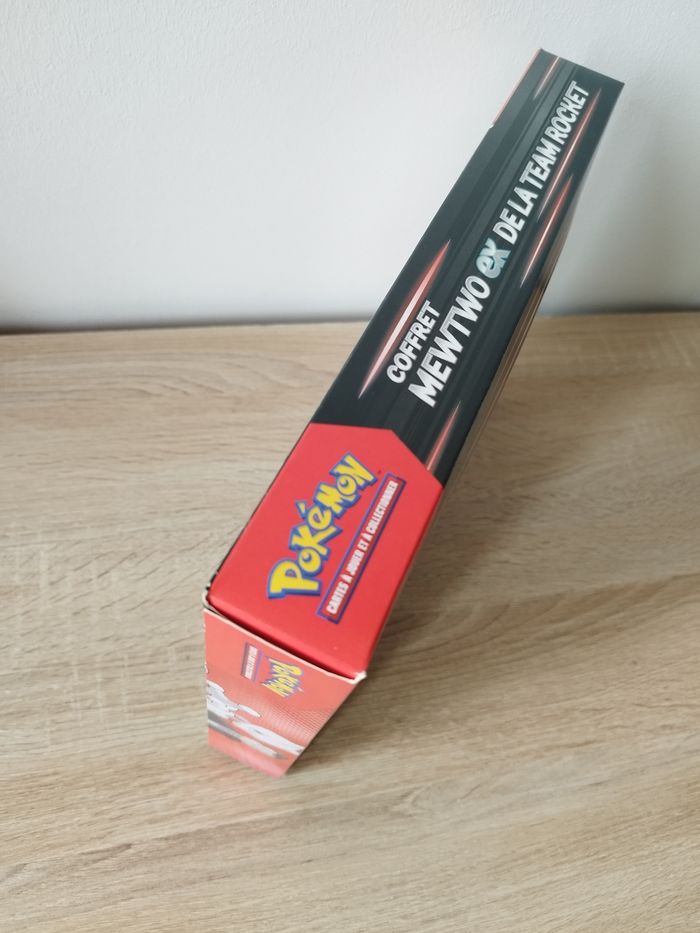 Coffret Mewtwo Ex de la team Rocket - photo numéro 4