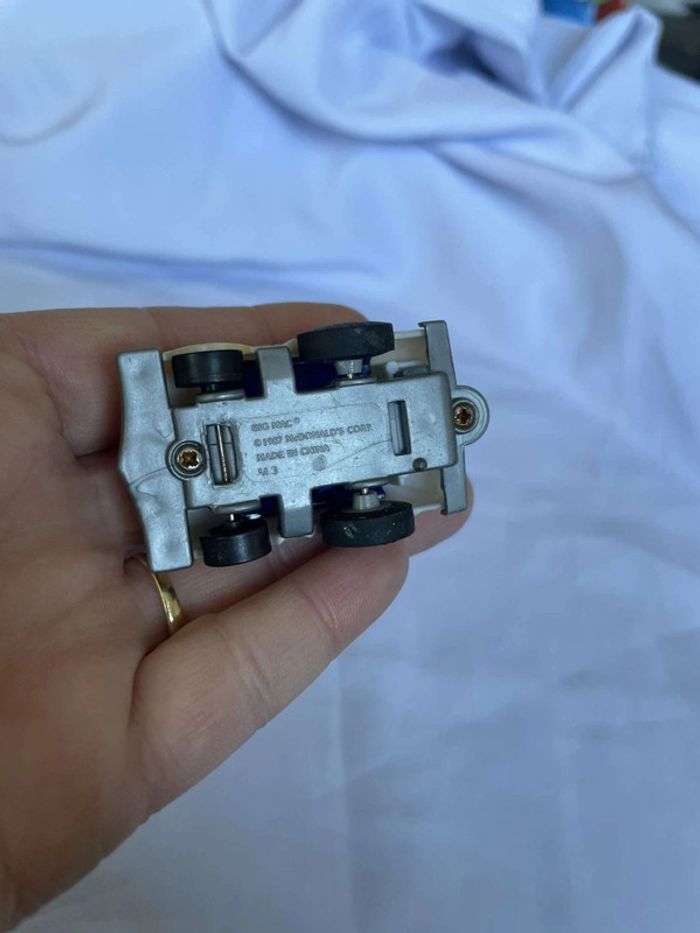 Voiture Vintage McDonald’s 1987 - photo numéro 5