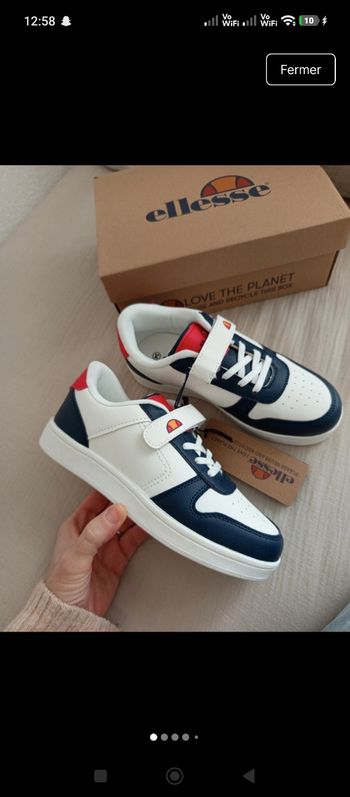 Paire de baskets / sneakers à scratch Ellesse pointure 34 neuves avec étiquettes coloris blanc, bleu marine & rouge