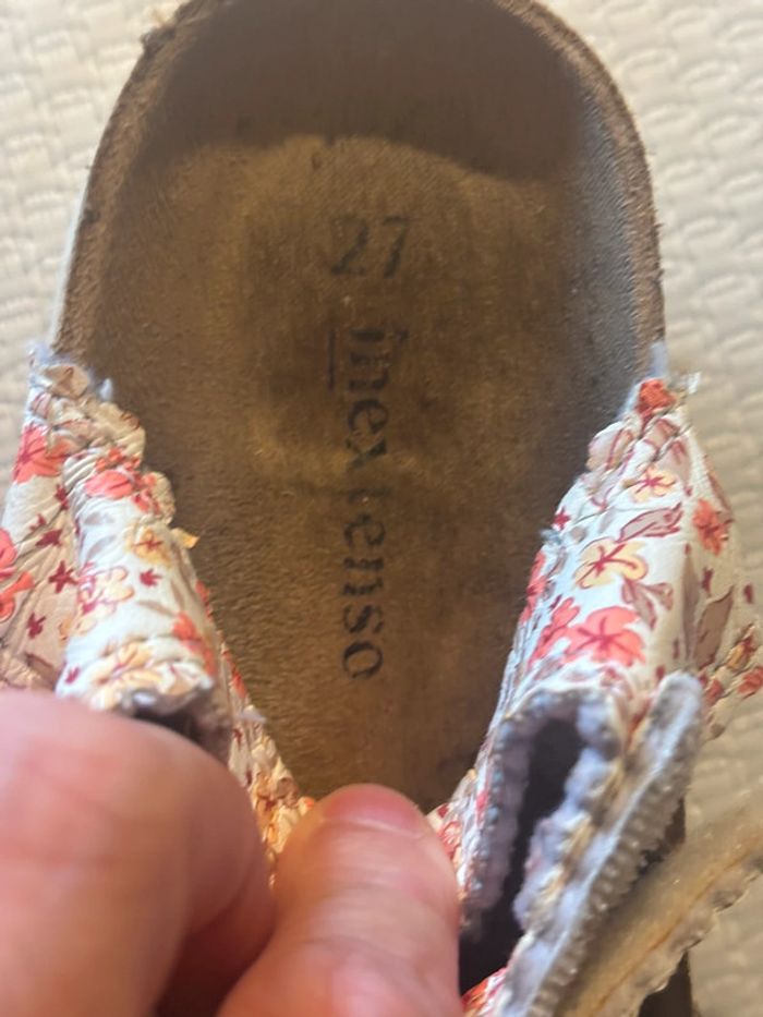 Sandales fleuries à scratch 27 - photo numéro 2