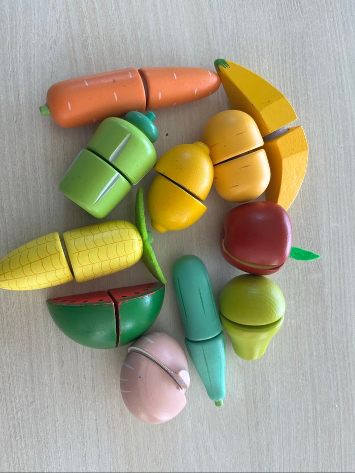 Aliments en bois à découper