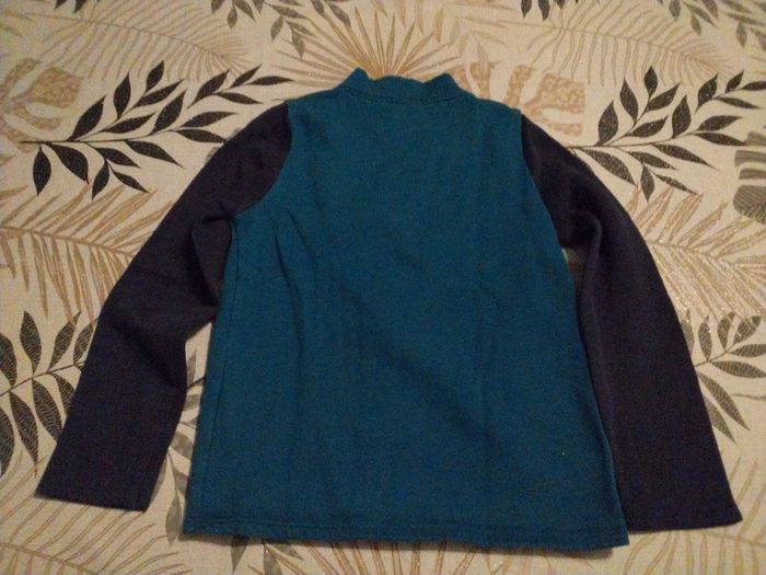 Veste de jogging verte et marine Decathlon 8-9 ans - photo numéro 2