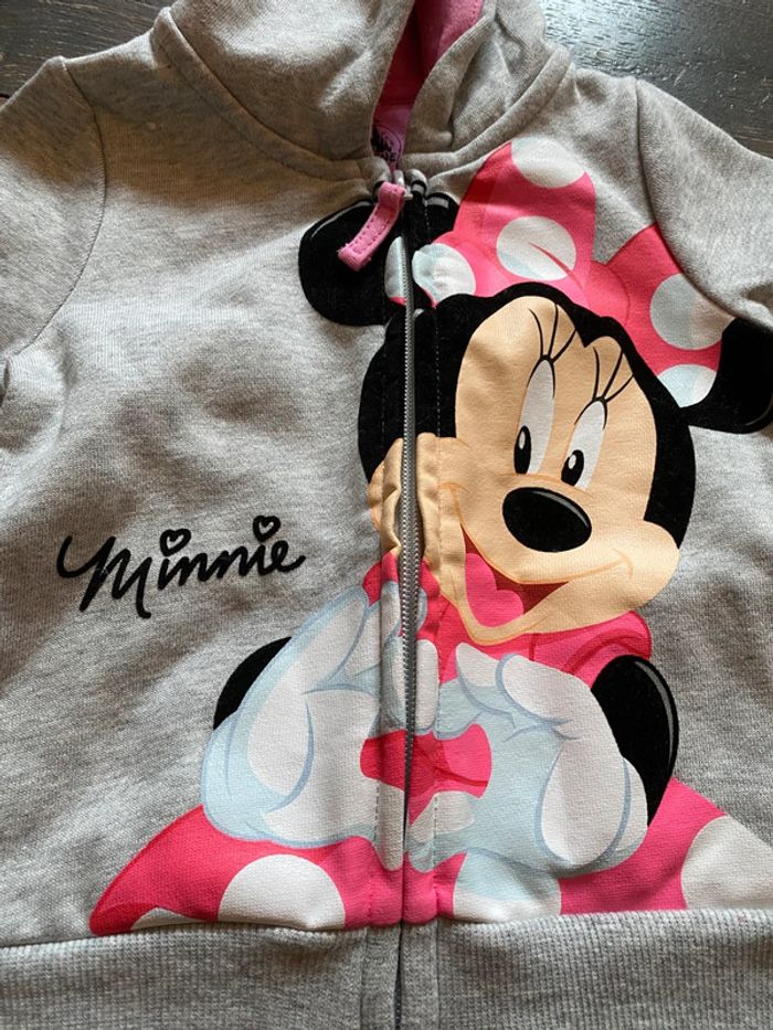 Gilet zippé capuche Minnie Disney 12-18 mois Disneyland gris rose neuf - photo numéro 2