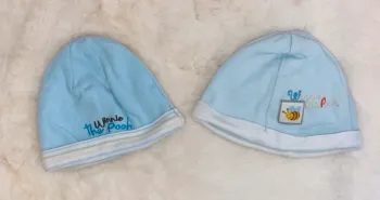 Lot 2 bonnets Winnie