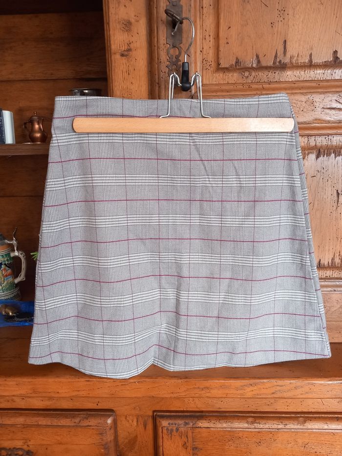 Jupe longueur 36 cm.