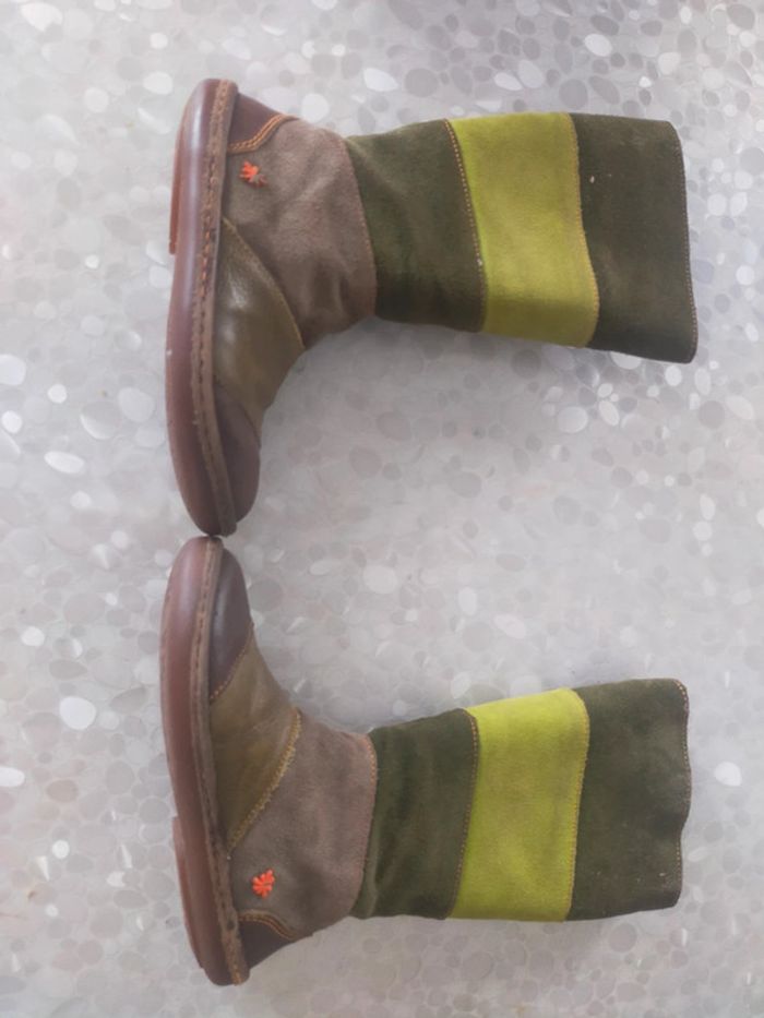 Bottes filles T 31 Arte cuir /daim vert - photo numéro 15