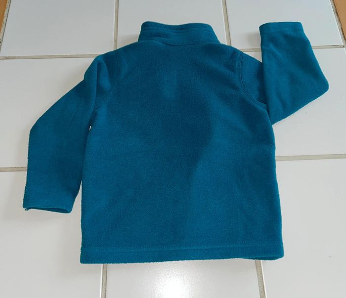 Gilet polaire Quechua 2 ans - photo numéro 4