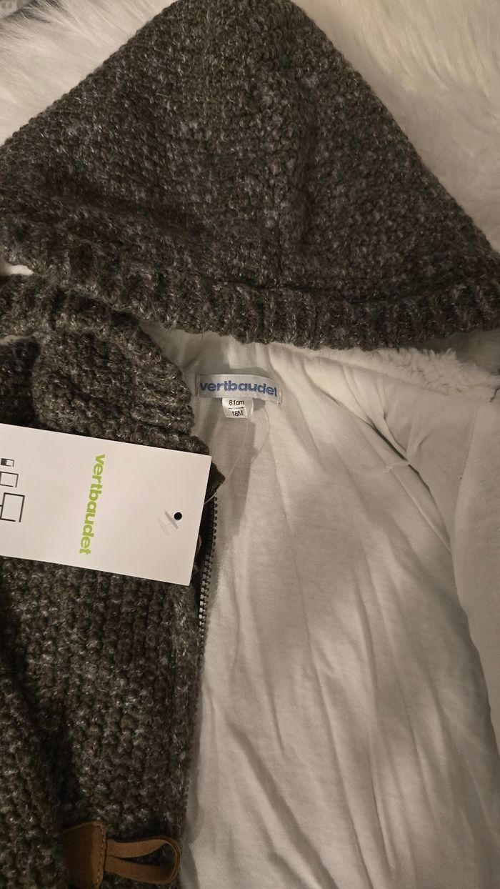 NEUF (non porté)🏷💙😍🤩 superbe gilet ou veste chaud (e) 18 mois garçon 💙😍🤩 - photo numéro 6