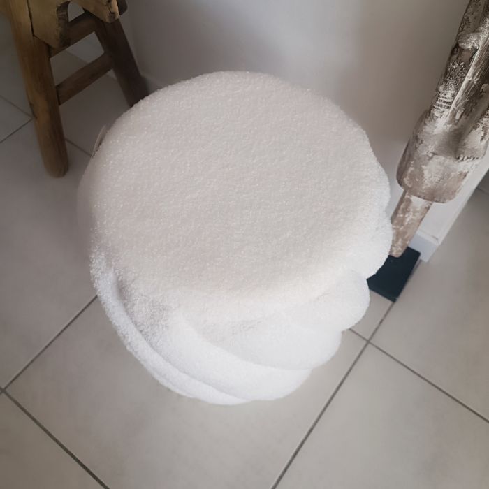 Pouf décoratif effet laine bouclée design torsadé - photo numéro 3
