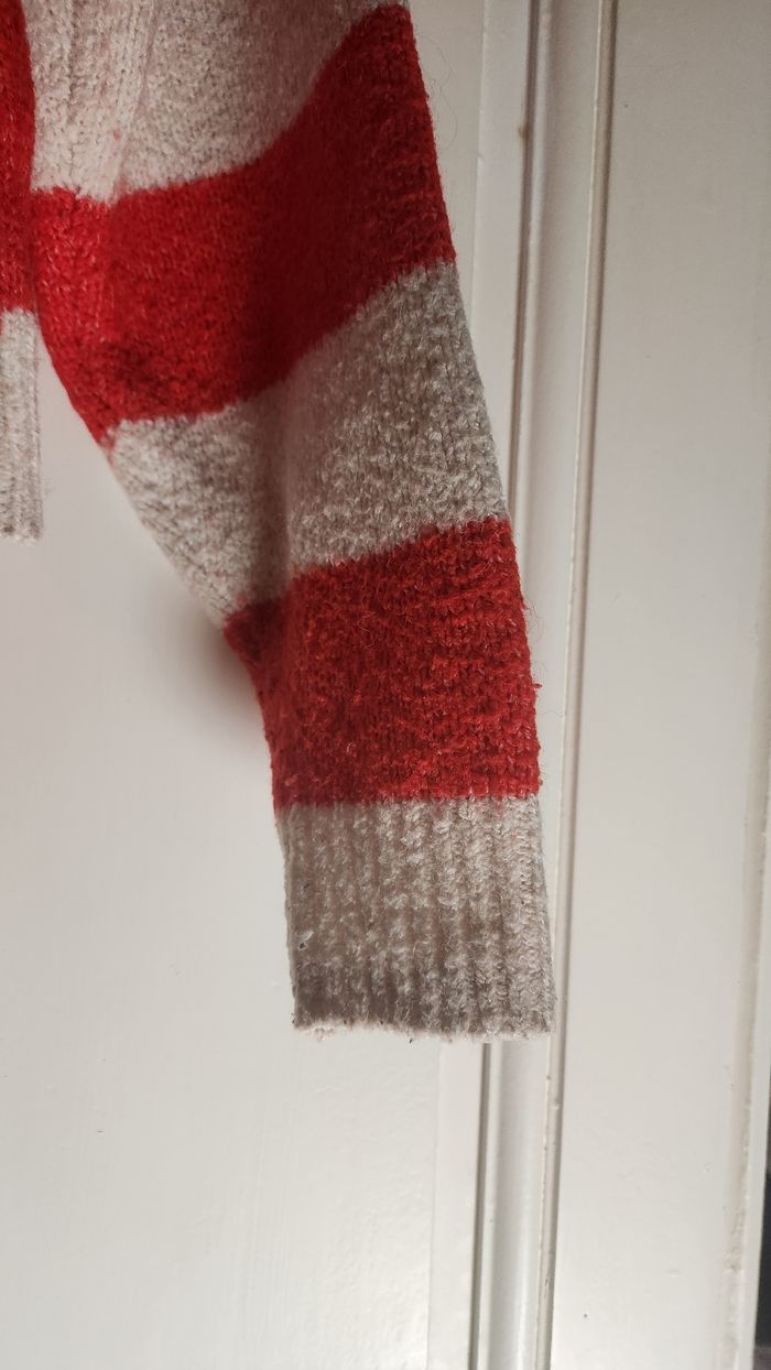 Pull court mais chaud Primark taille XS - photo numéro 2