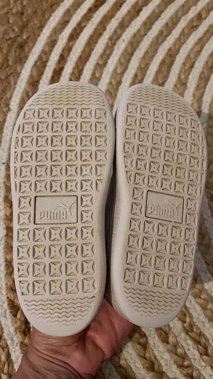 Paire de baskets Puma - photo numéro 4