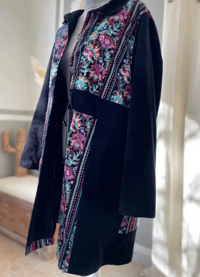 Magnifique manteau bohème chic doux et chaud . - photo numéro 12