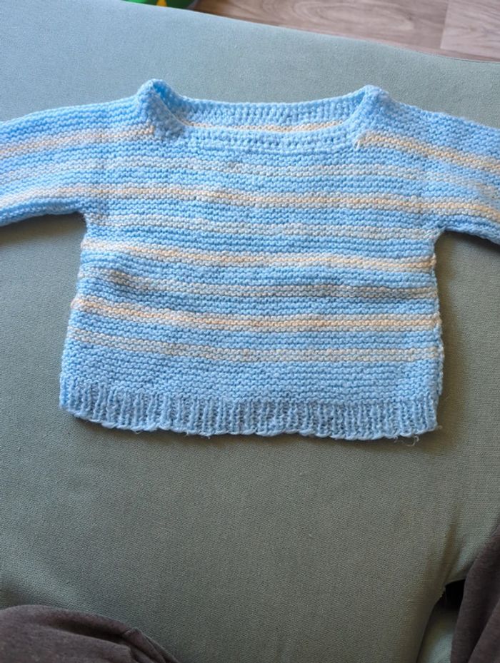 Lots de vêtements 23/24m garçon - photo numéro 14