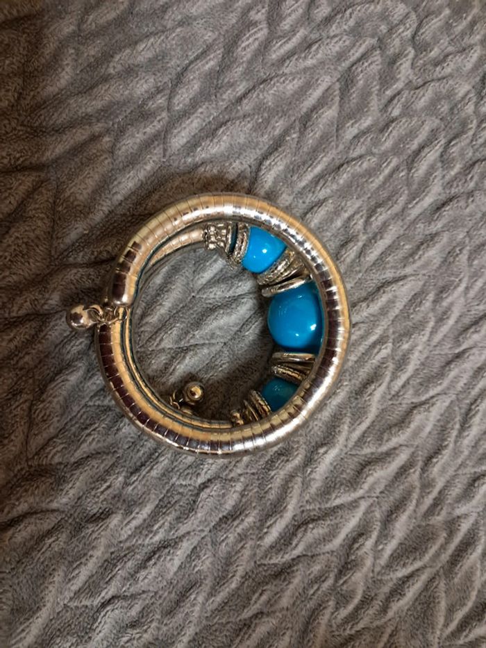 Bracelet NEUF - photo numéro 3