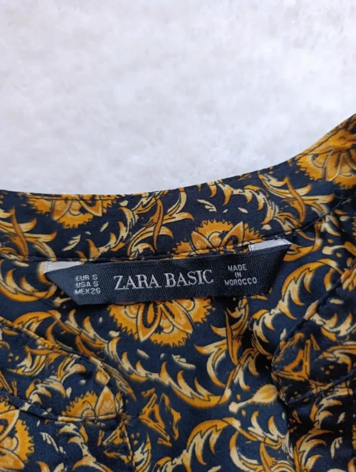 Top blouse haut Zara S noir et jaune légère et fluide - photo numéro 7
