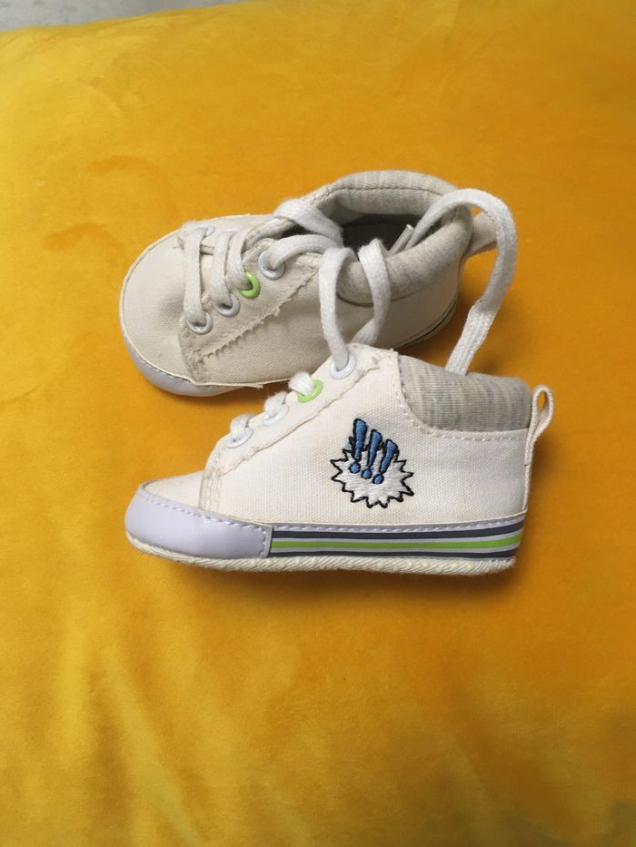 Chaussures baskets bébé pointure 17 / 18 neuves marque Grain de blé - photo numéro 2