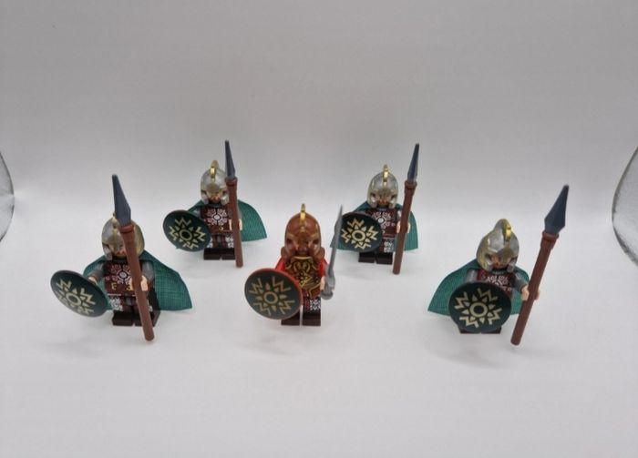 Figurines type lego Roi du rohan + 4 guerriers du rohan seigneur des anneaux / hobbit - photo numéro 4