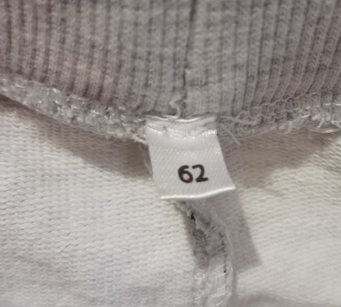 Lot 2 pantalons 3 mois - photo numéro 5