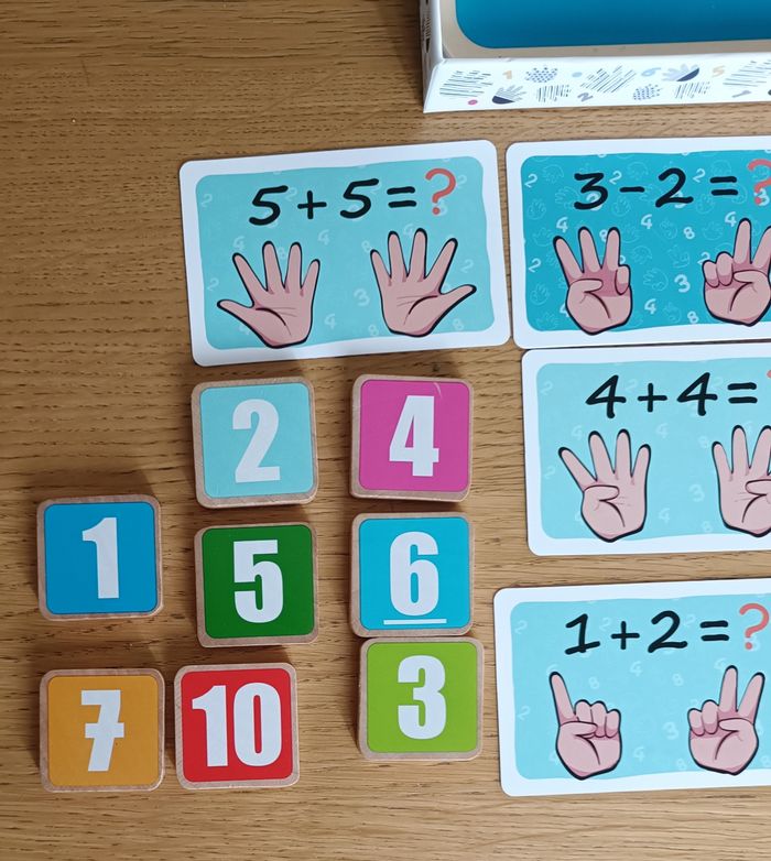 Jeu en bois des doigts et des chiffres Montessori Playtive apprendre à compter 3 ans - photo numéro 7