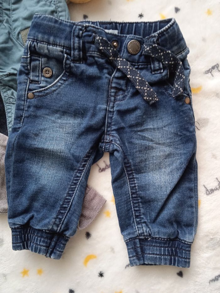 Lot jeans / jogging - photo numéro 4