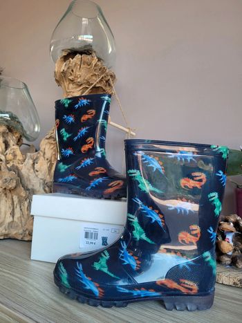 Bottes de pluie neuves pointure 34