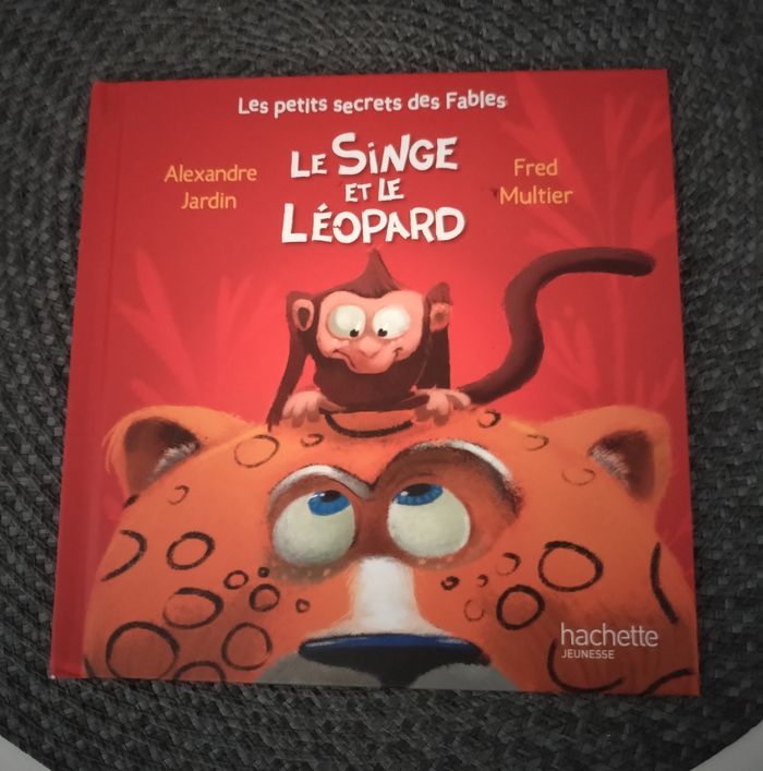 Livre "Le singe et le léopard" neuf