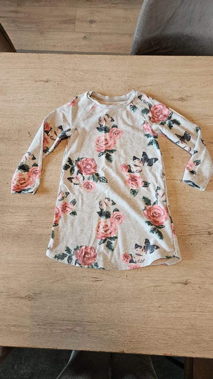 Robe courte à manches longues, grise avec des fleurs, H&M LOGG, 4/6 ans, très bon état