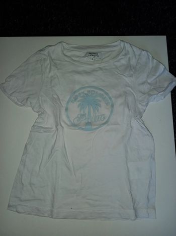 Tee shirt galeries lafayette 8 ans excellent état