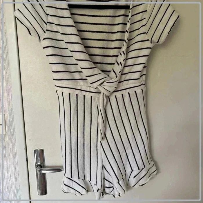 Magnifique combi  short mariniere  taille  38 marque  lefties  neuve - photo numéro 3
