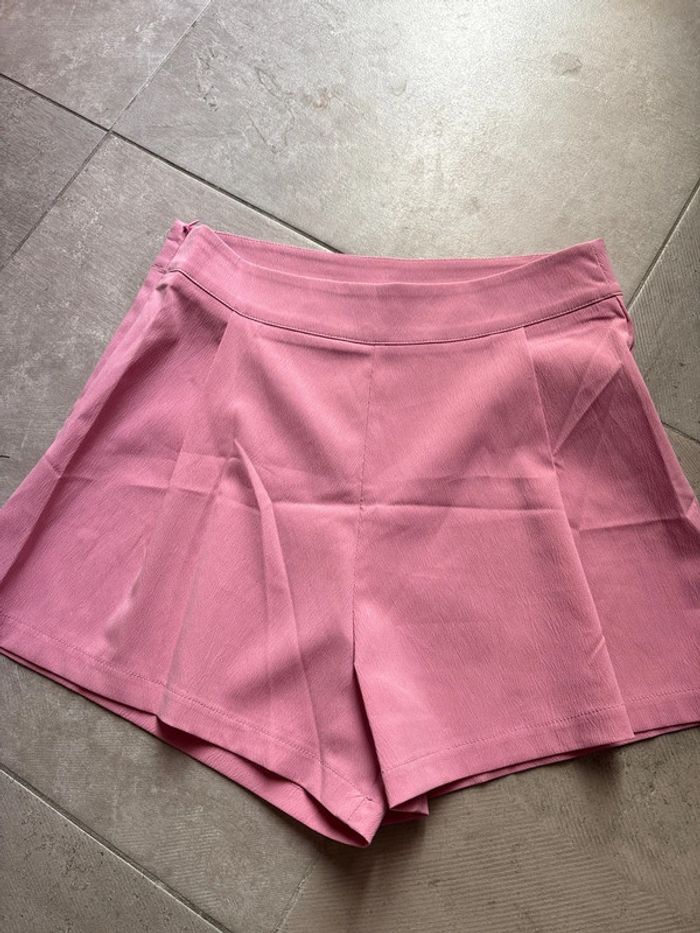 Short fluide rose 36
