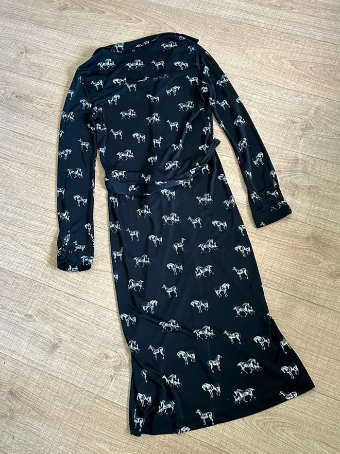 Robe noire et blanche imprimée mi longue WE taille S jamais portée - photo numéro 12