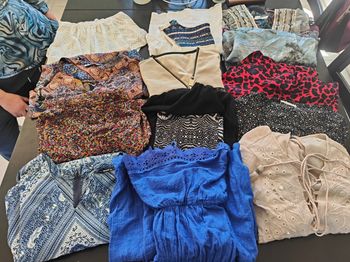 Lot de robe 👗 et une combishort 