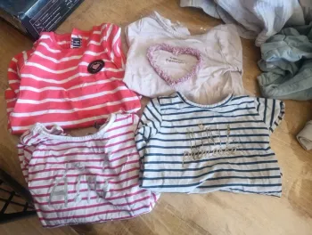 Tee shirt manche longues  fille 9 mois