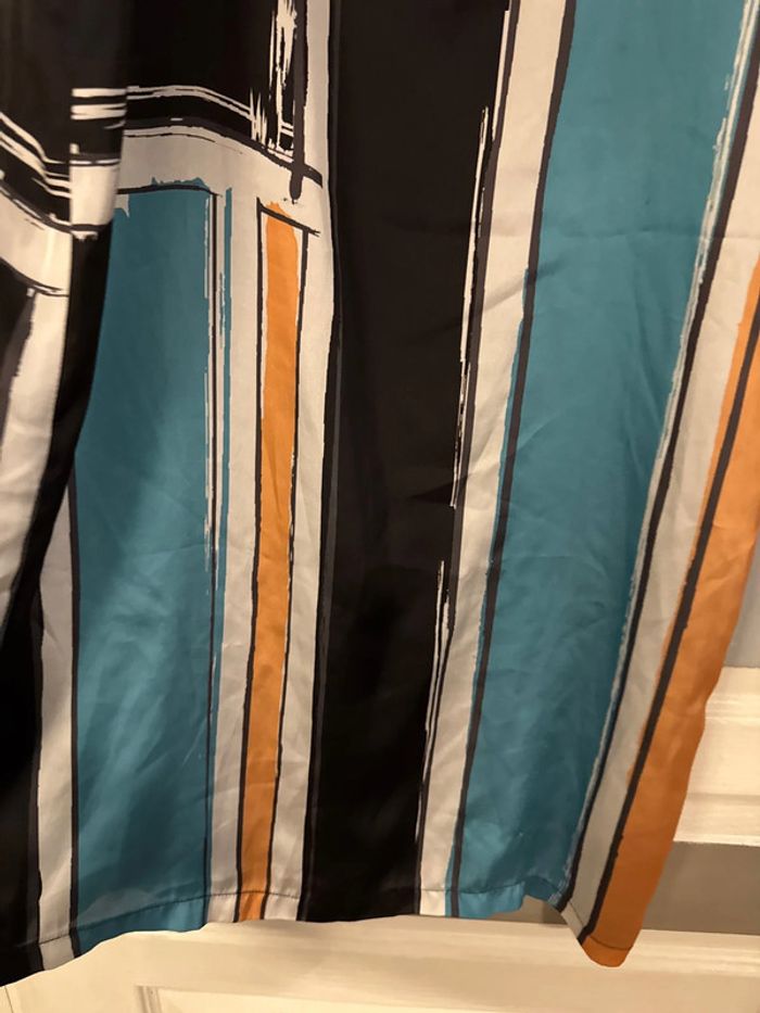 Robe 👗 taille 42 27 quai de Seine - photo numéro 4