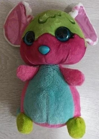 Jolie peluche gros yeux 23 cm