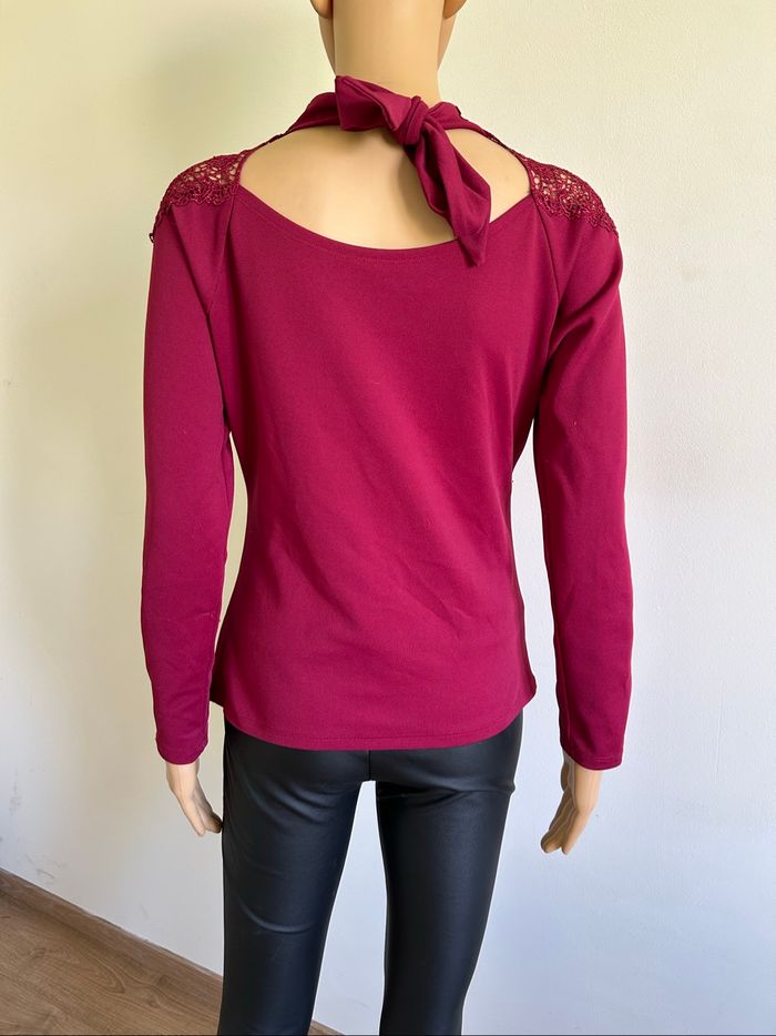 Haut bordeaux avec dentelle Morgan taille M comme neuf - photo numéro 5