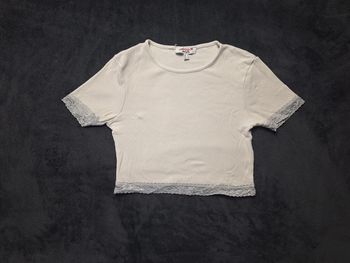 Crop-tops blanc dentelle