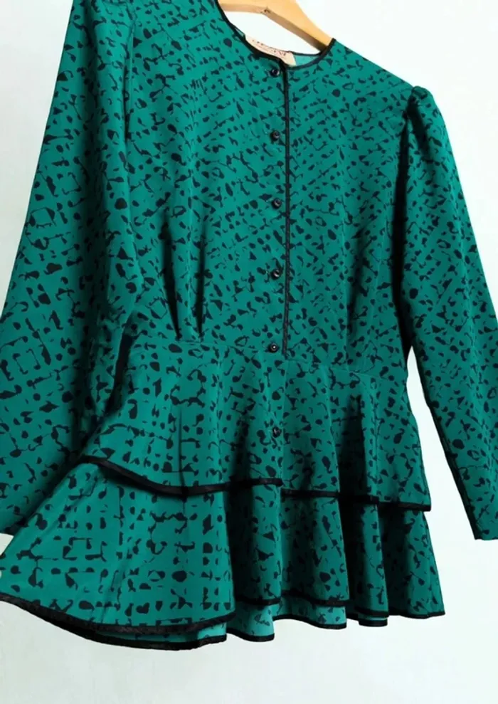 Green blouse peplum vintage JV Styl Size S - photo numéro 3