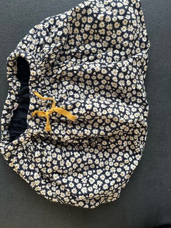 Jupe fille Monoprix, trois ans