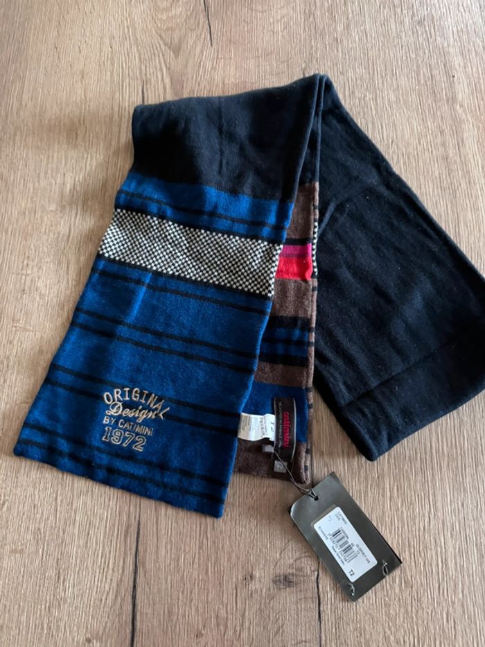 Écharpe réversible catimini taille 2 neuve avec étiquette