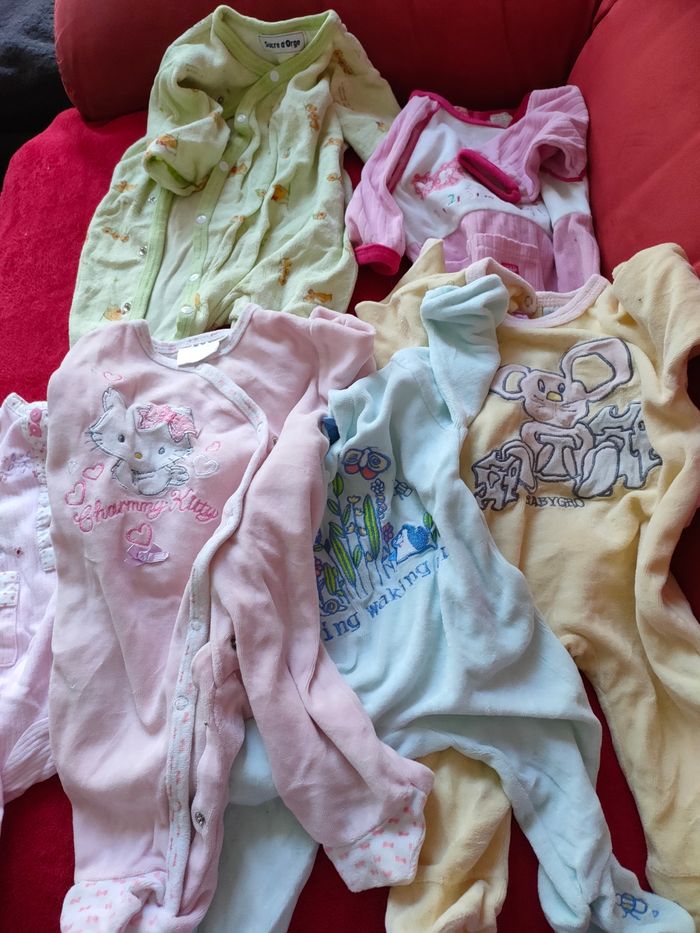 Lot vêtements taille 3 mois - photo numéro 4