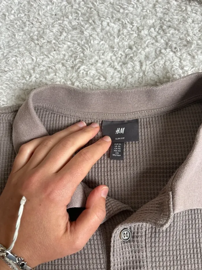 Polo gris - photo numéro 3