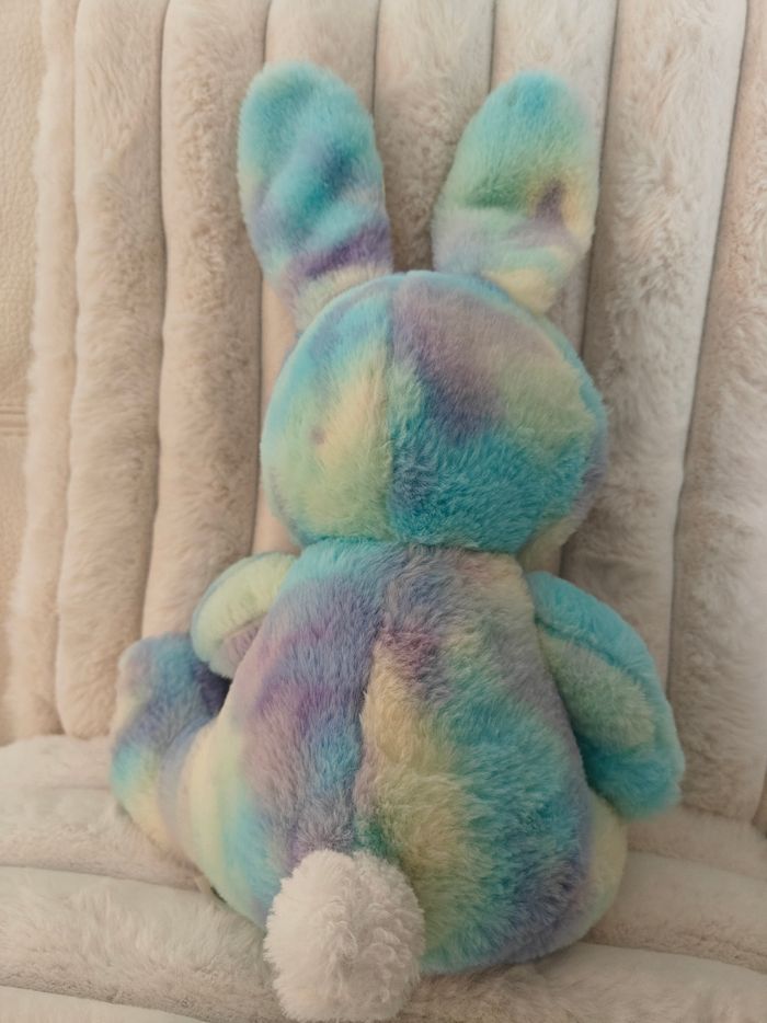 Peluche Stitch version Lapin de Pâques 2020 Disney Store - photo numéro 4