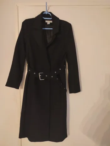 Manteau noir camaïeu 34