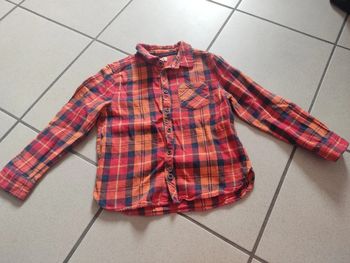 Chemise à carreaux