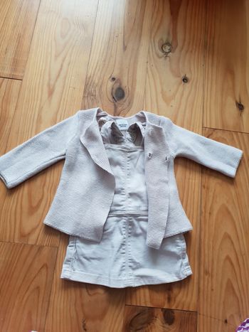 Robe salopette et gilet Tape à l'oeil.