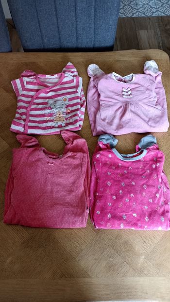 4 pyjamas 12 mois