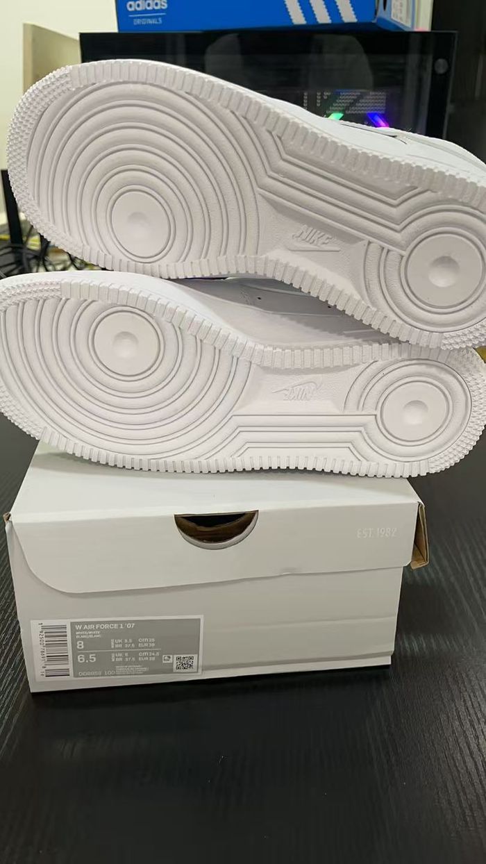 Nike Air Force 1 Low '07 Blanc 39 - photo numéro 5