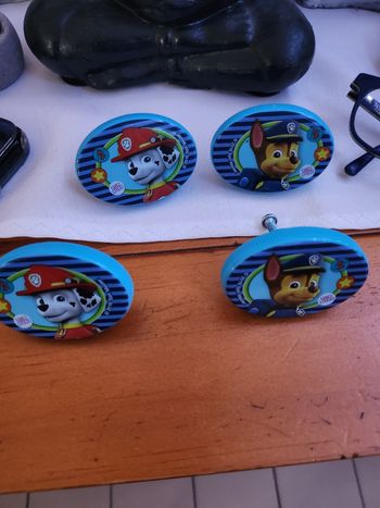 Vends 4 poignée de porte pat