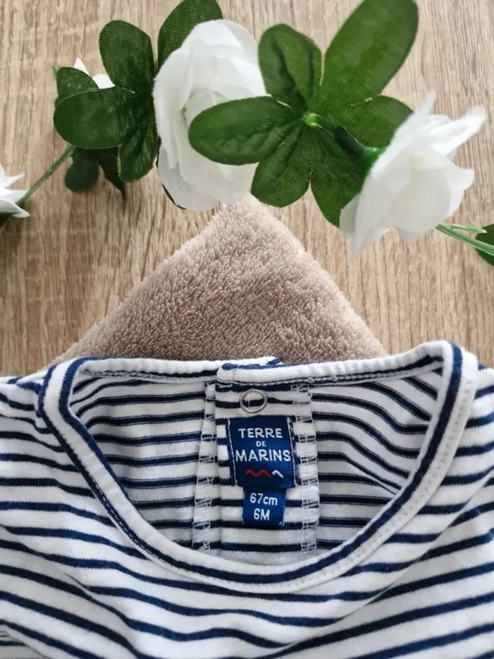 Ensemble T-shirt + legging bébé fille 6 mois - en parfait état - photo numéro 2